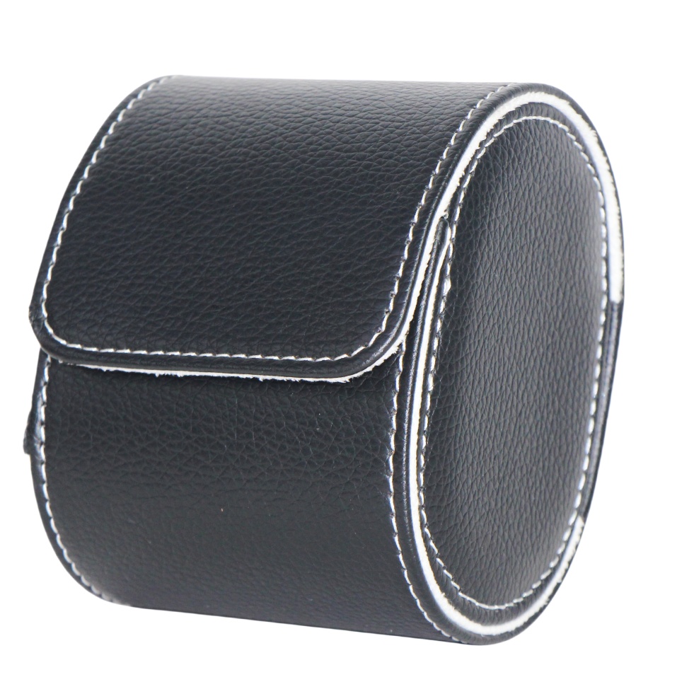 AR033 Watch Case