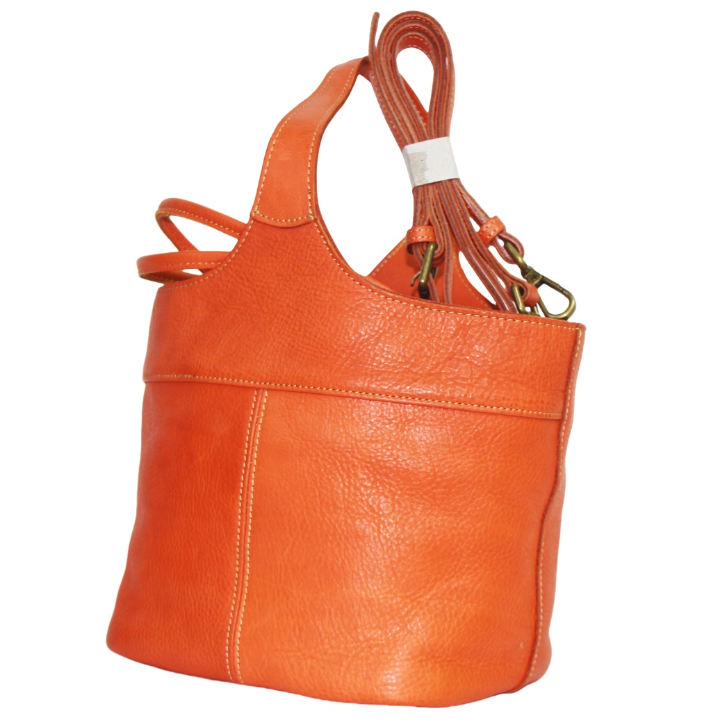 AR038 Leather Handbag