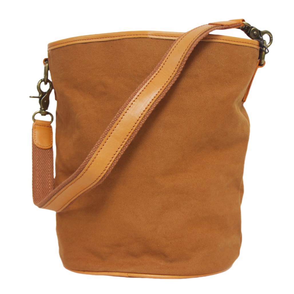 AR046 Canvas Crossbody