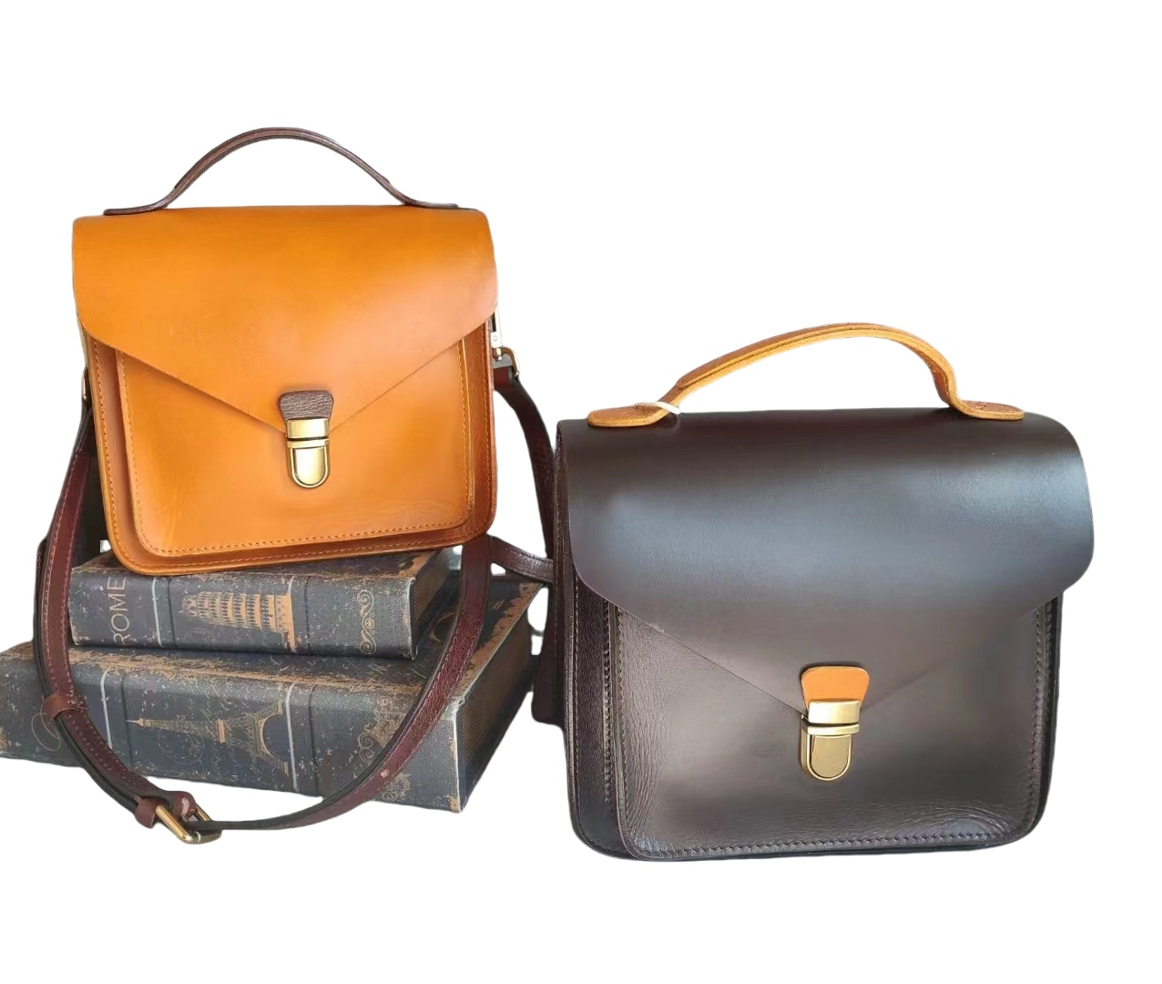 ART083 Crossbody