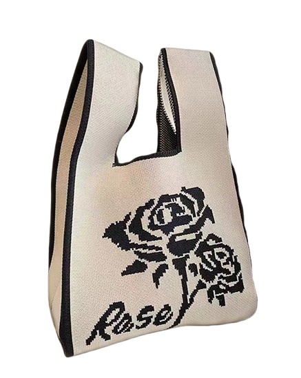 ART138 CROCHET TOTE