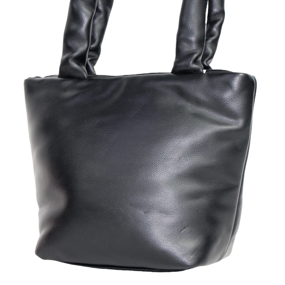 AR040 Leather Handbag